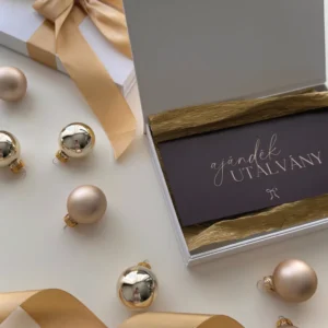 Marketing tanácsadás karácsonyi ajándékutalvány díszdobozban